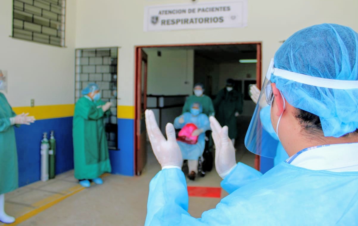 Más pacientes reciben el alta tras superar los efectos del COVID19 en El Salvador mas-pacientes-reciben-el-alta-tras-superar-los-efectos-del-covid19-en-el-salvador